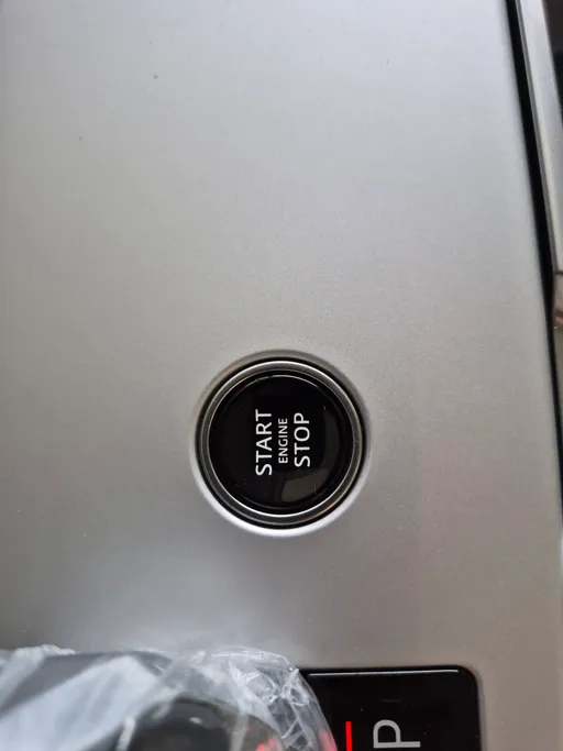 2024 Land Rover Range Rover HSE 