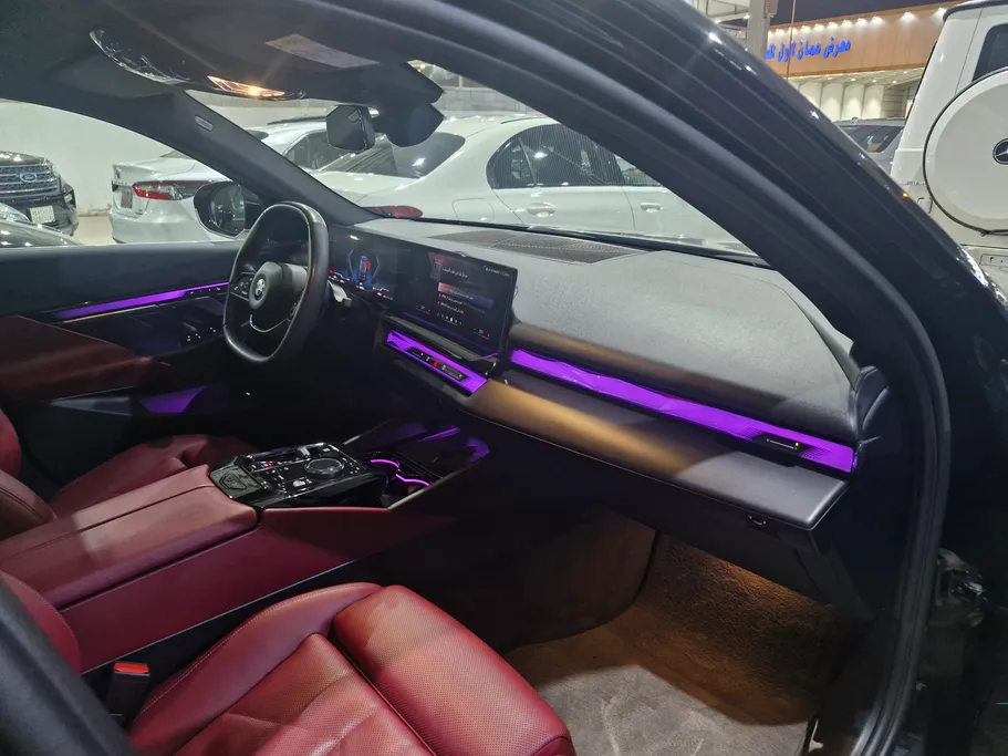 2024 BMW 5 Series 520i 