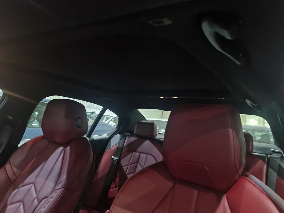 2024 BMW 5 Series 520i 