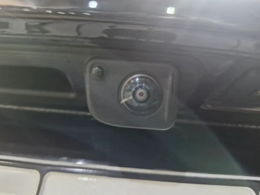 2024 BMW 5 Series 520i 
