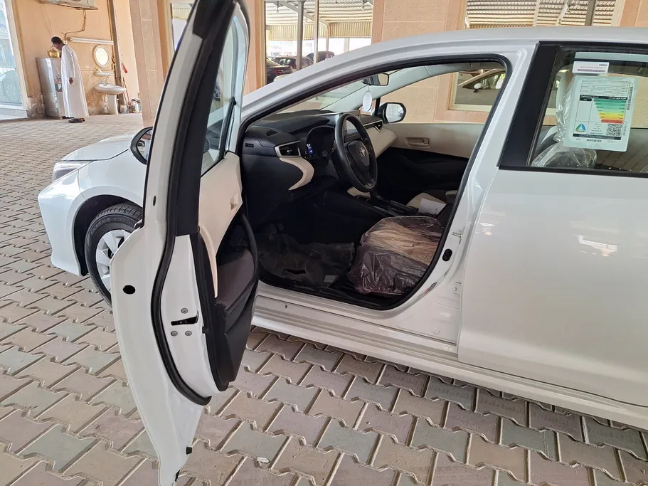 2024 Toyota Corolla XLI 