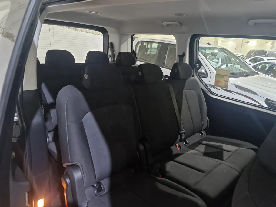 2023 Hyundai Staria Smart 9 ST 