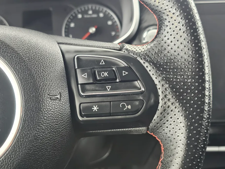2023 MG ZS STD 