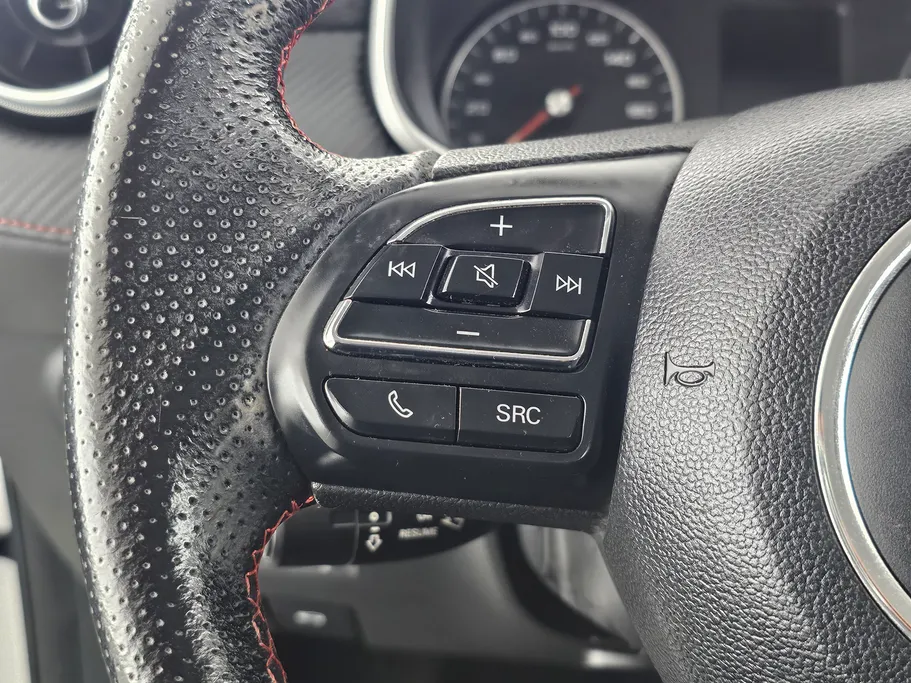 2023 MG ZS STD 