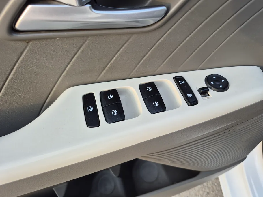 2025 Hyundai Accent Fleet 