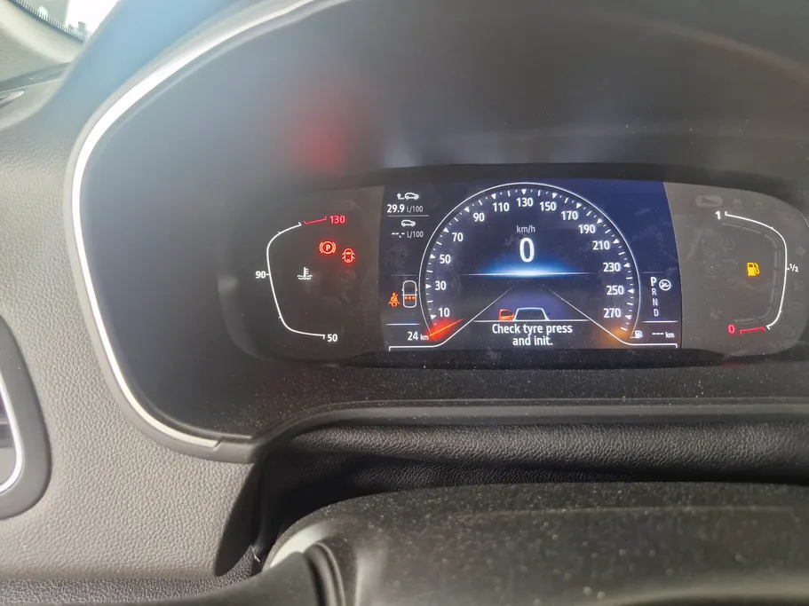 رينو ميجان E 2024 