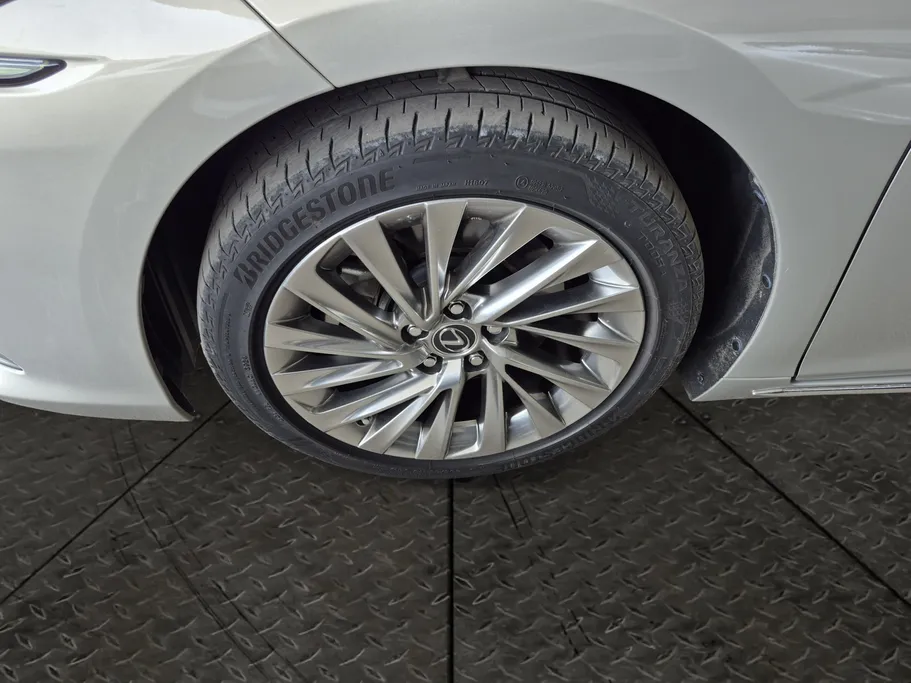لكزس ES 350 DD 2025 