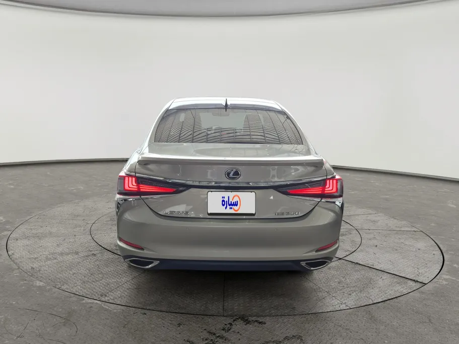 لكزس ES 350 DD 2025 