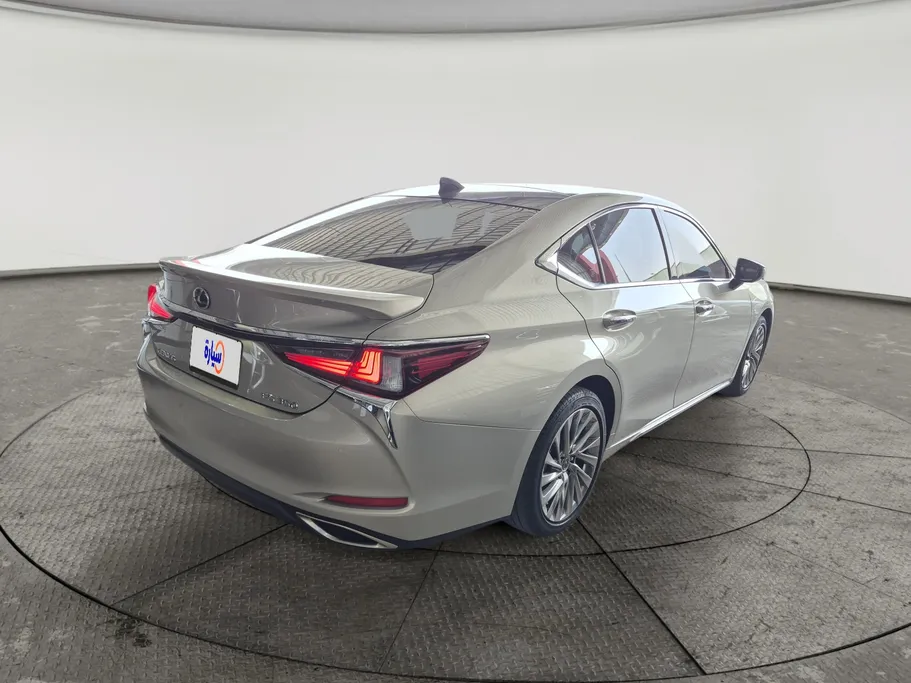 لكزس ES 350 DD 2025 