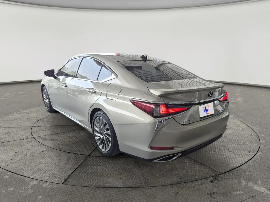 لكزس ES 350 DD 2025 