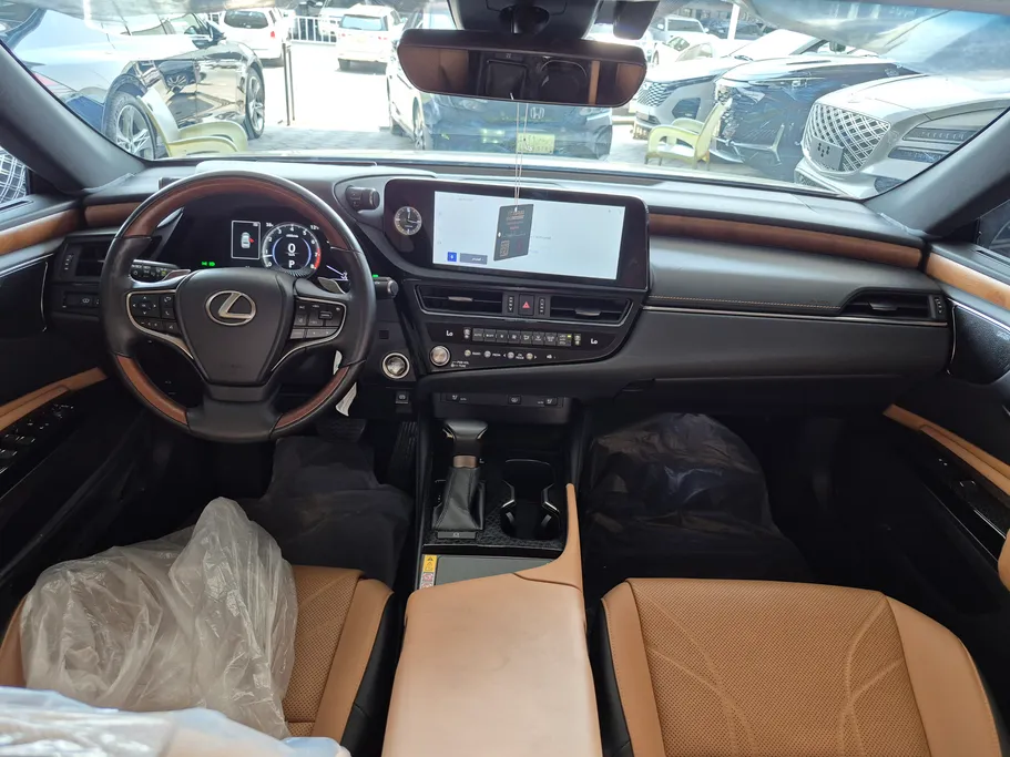 لكزس ES 350 DD 2025 