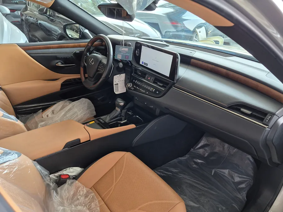 لكزس ES 350 DD 2025 