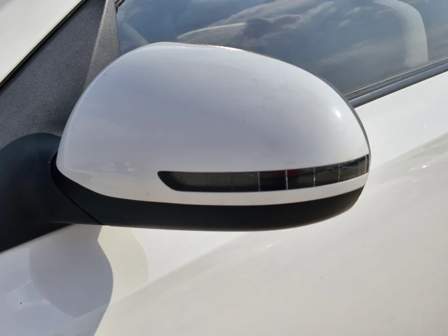 2023 Kia Pegas LX 