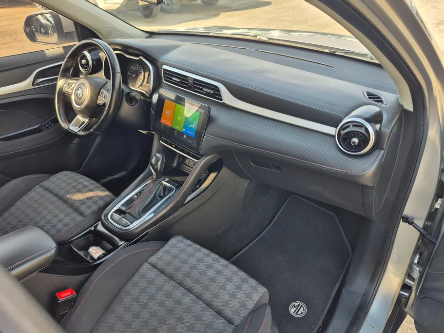 2023 MG ZS STD 