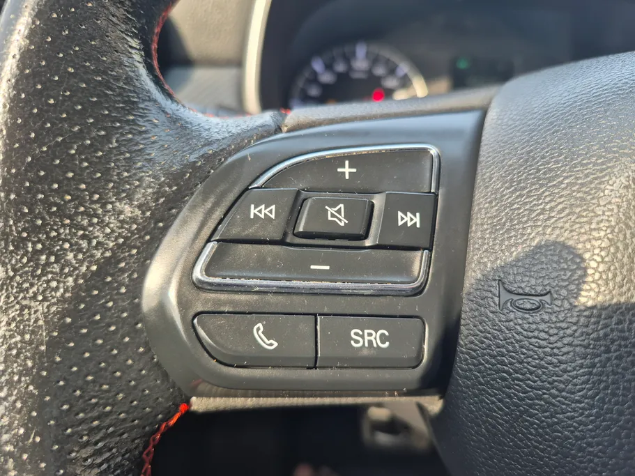 2023 MG ZS STD 