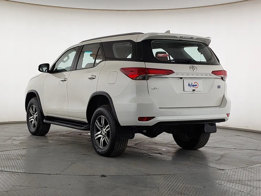 2022 Toyota Fortuner GX2 