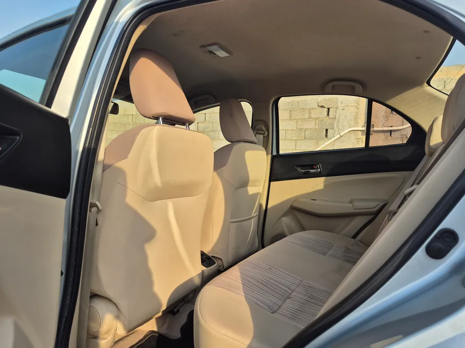 2025 Suzuki Dzire GLX 