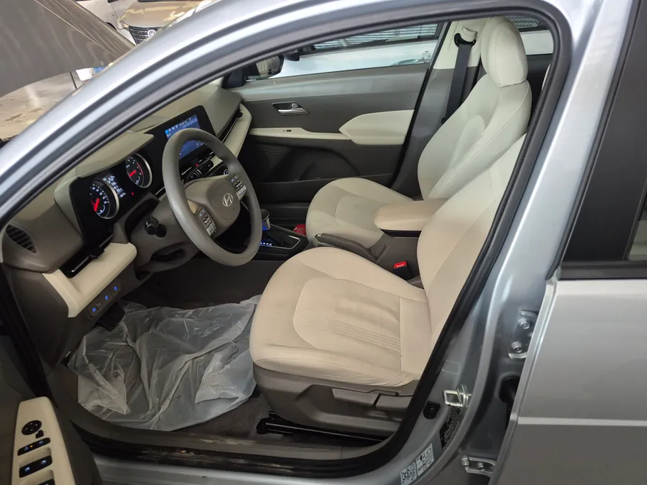2025 Hyundai Accent Fleet 