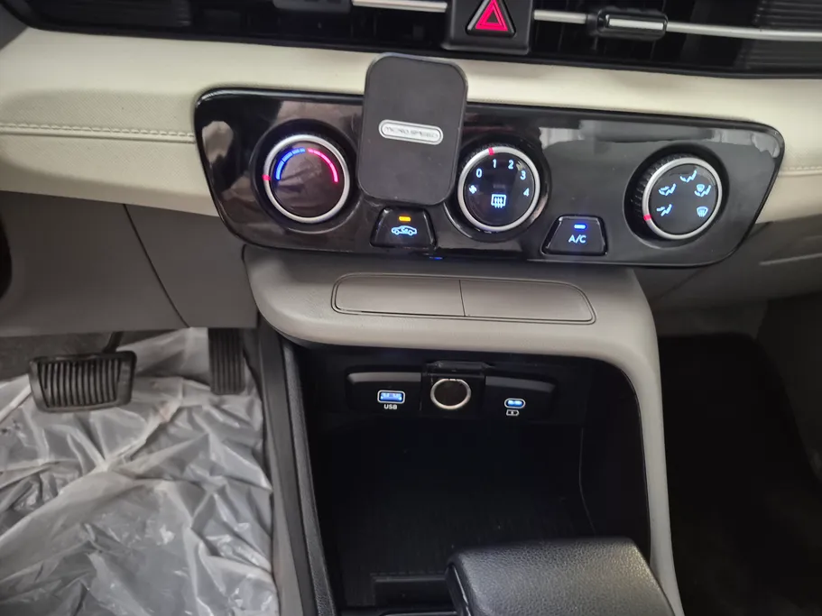 2025 Hyundai Accent Fleet 