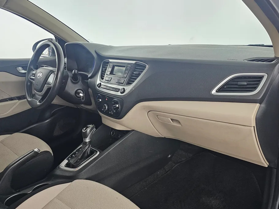 2022 Hyundai Accent Smart 
