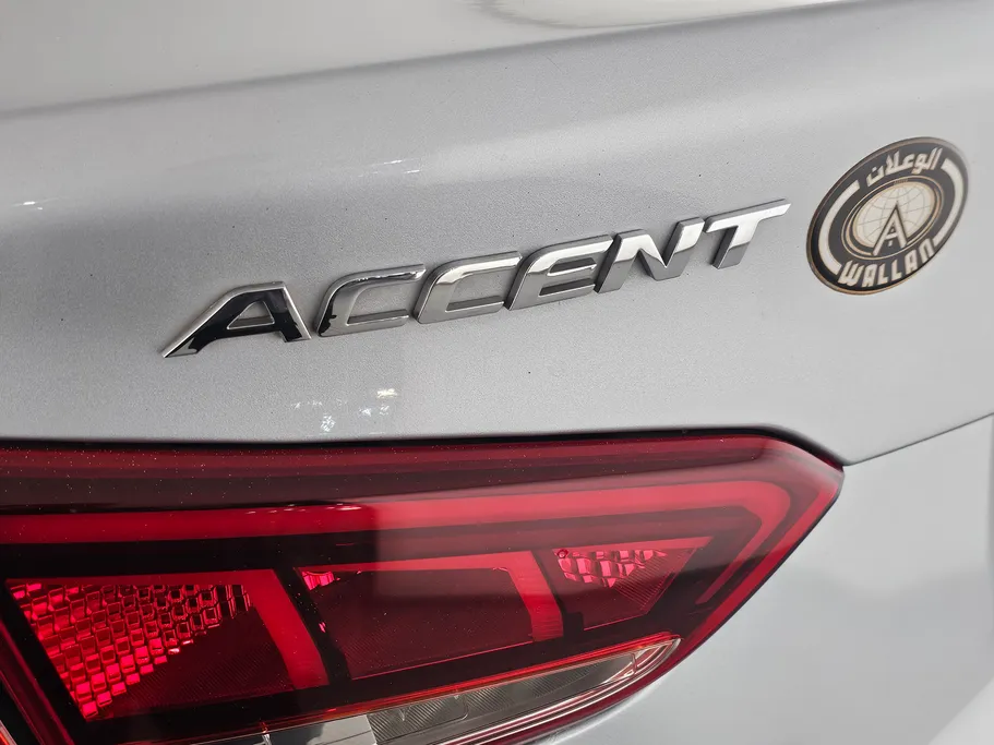 2022 Hyundai Accent Smart 