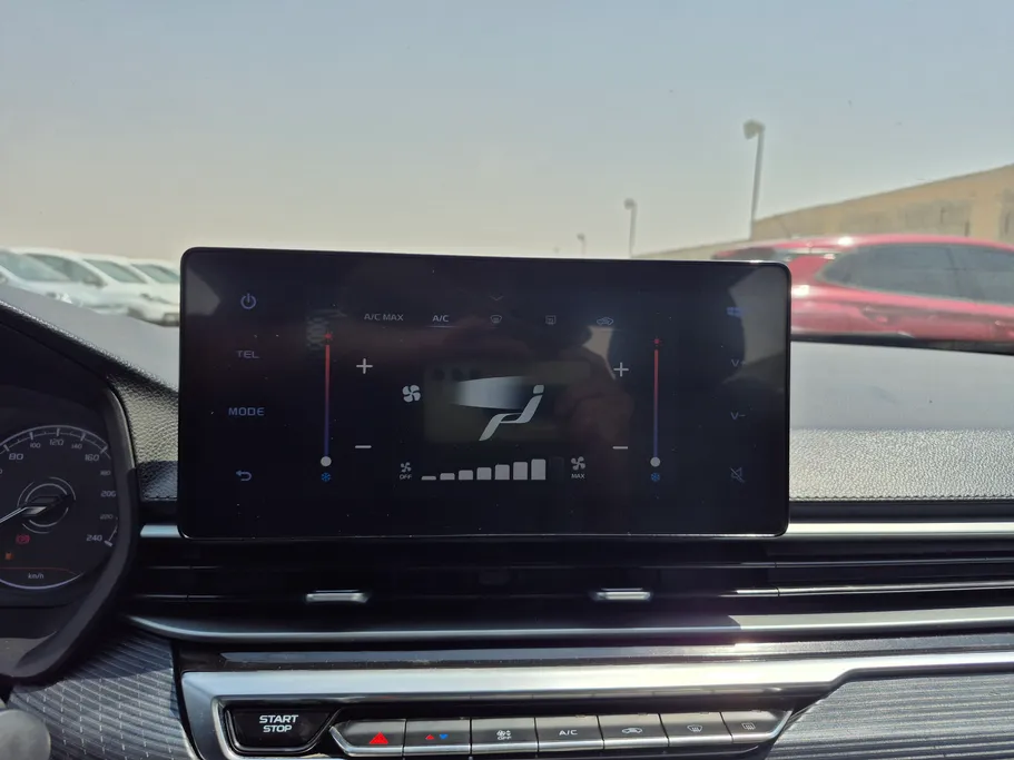 جيلي امجراند GS 2024 