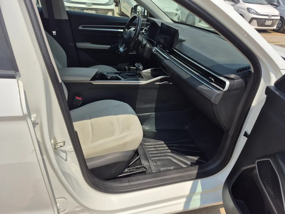 جيلي امجراند GS 2024 