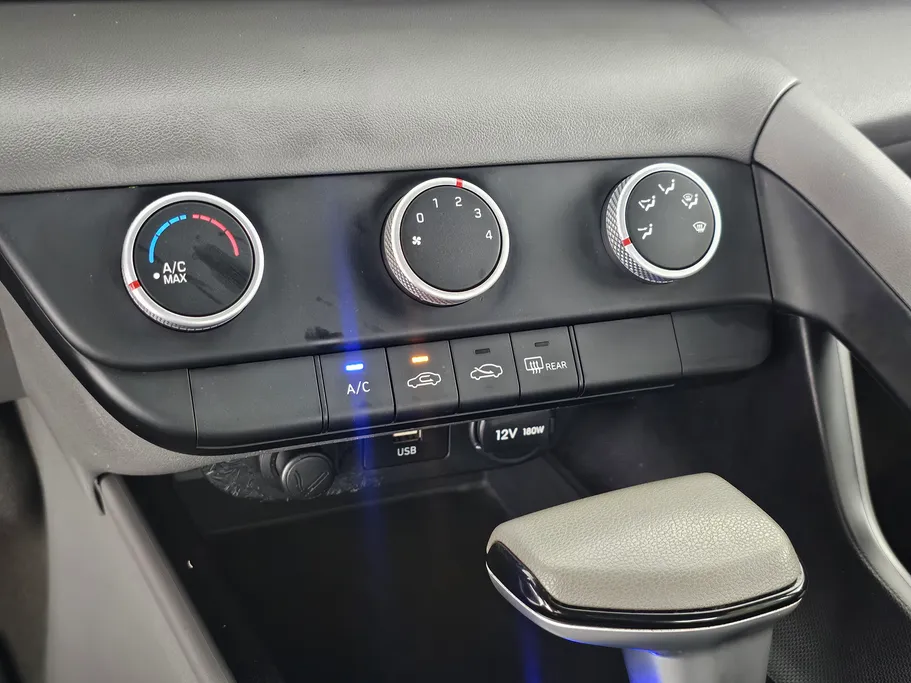 2023 هيونداي Elantra فلييت 