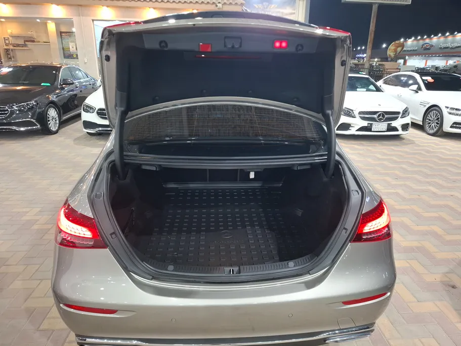 2022 Mercedes E 350 