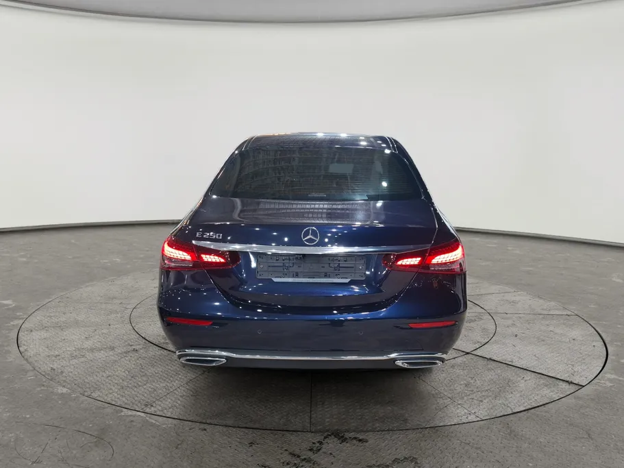 2022 Mercedes E 250 