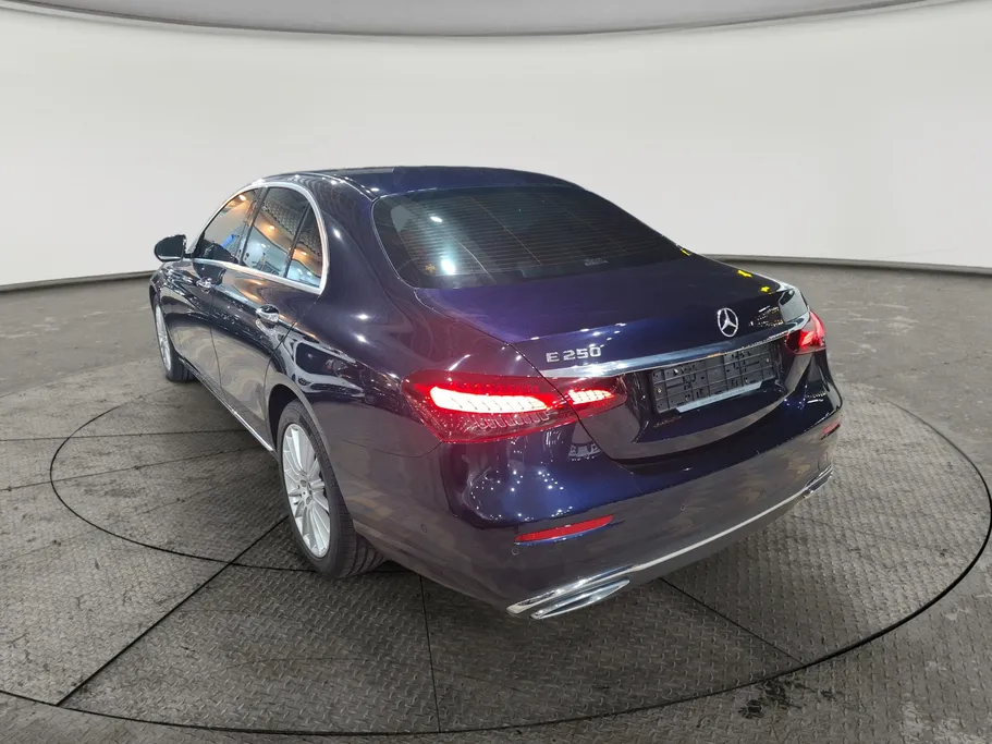 2022 Mercedes E 250 