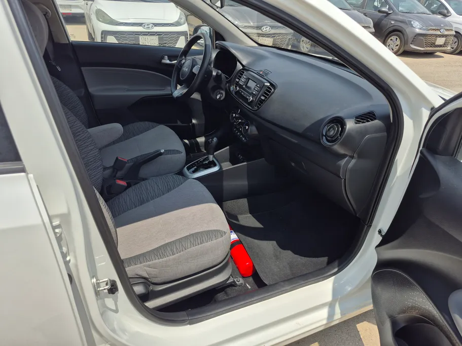 2023 Kia Pegas LX 