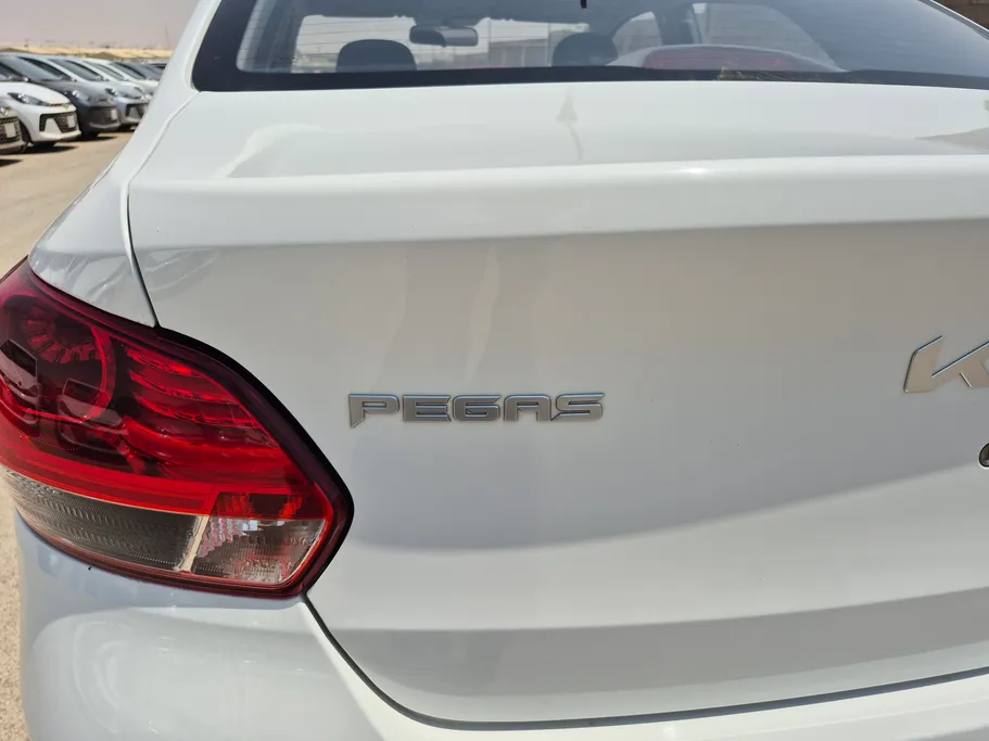 2023 Kia Pegas LX 