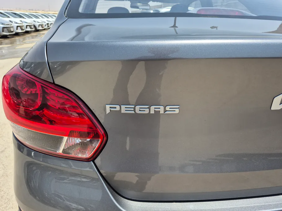 2025 كيا Pegas LX 