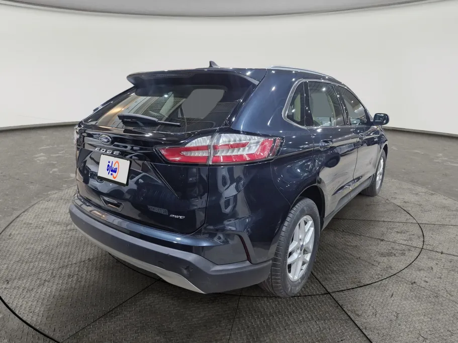 2022 Ford Edge ترند 