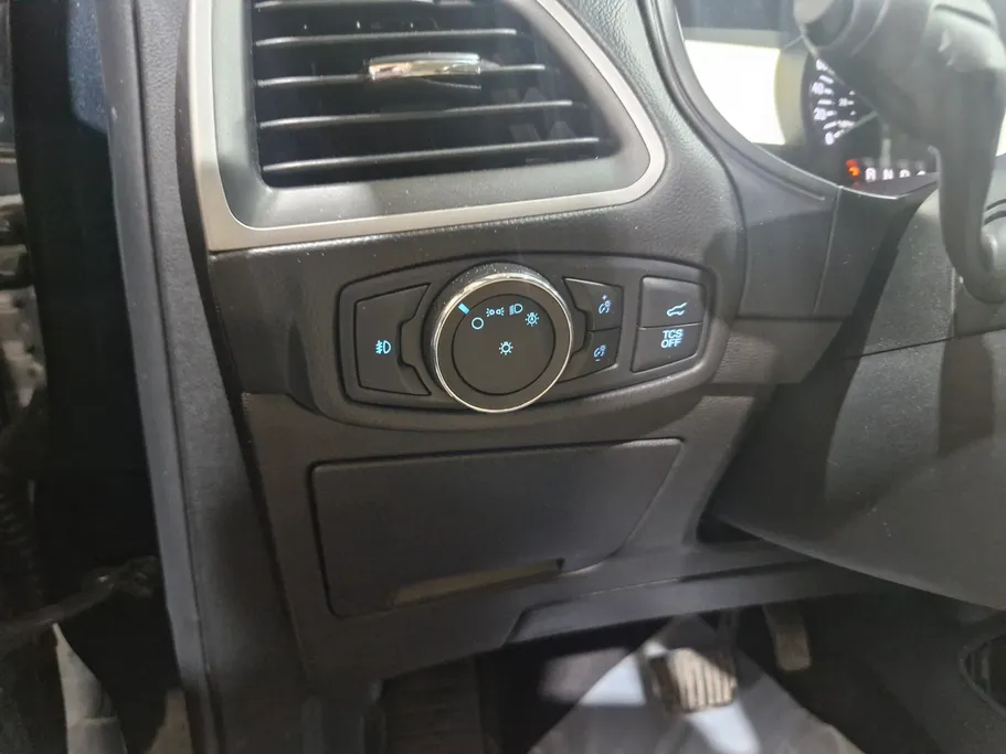 2022 Ford Edge ترند 