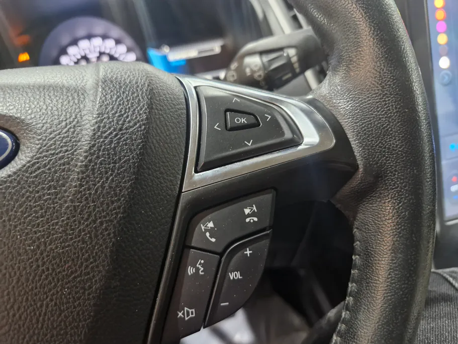 2022 Ford Edge ترند 