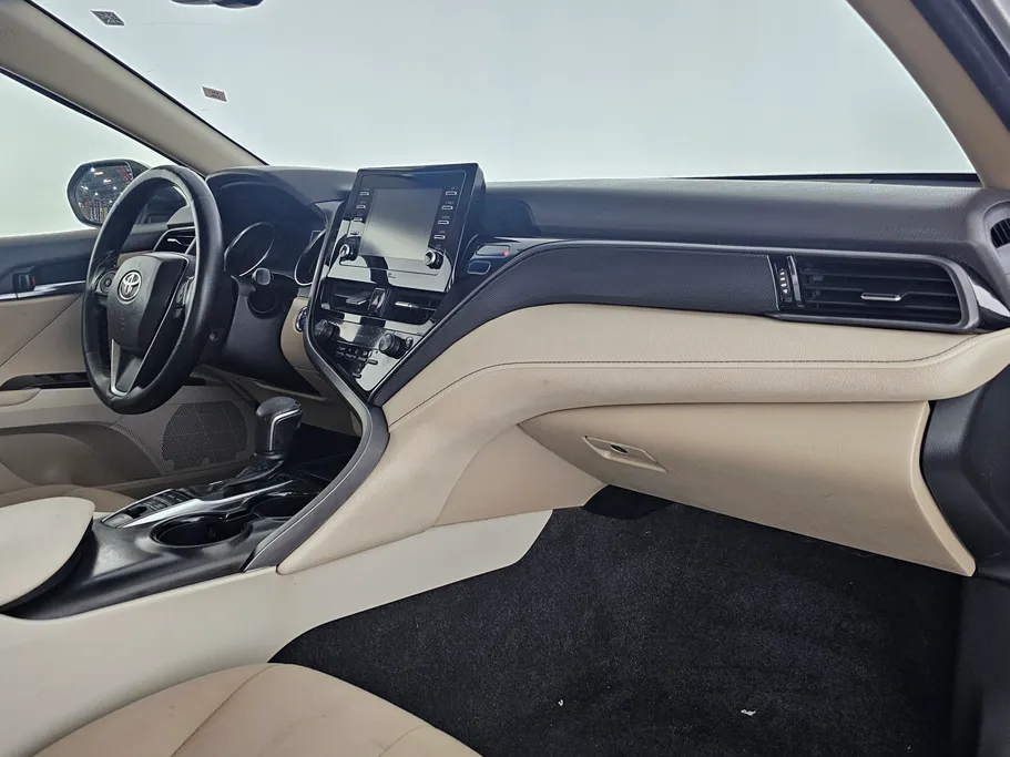 2022 تويوتا Camry  GLE 