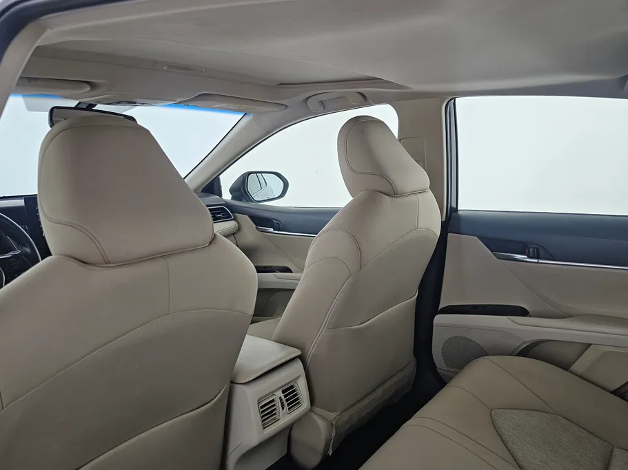 2022 تويوتا Camry  GLE 