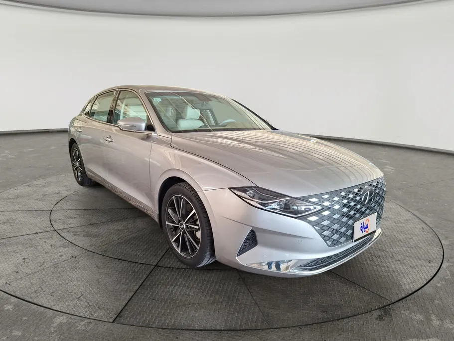 2022 Hyundai Azera Smart 