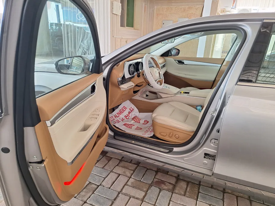 2022 Hyundai Azera Smart 