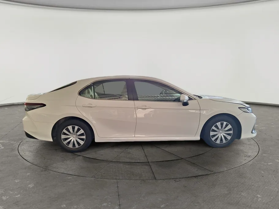 2022 Toyota Camry  LE 