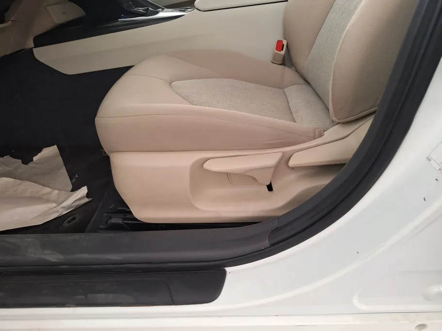 2022 Toyota Camry  LE 