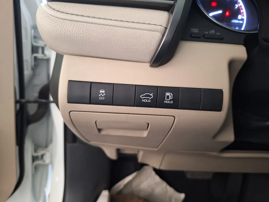 2022 Toyota Camry  LE 