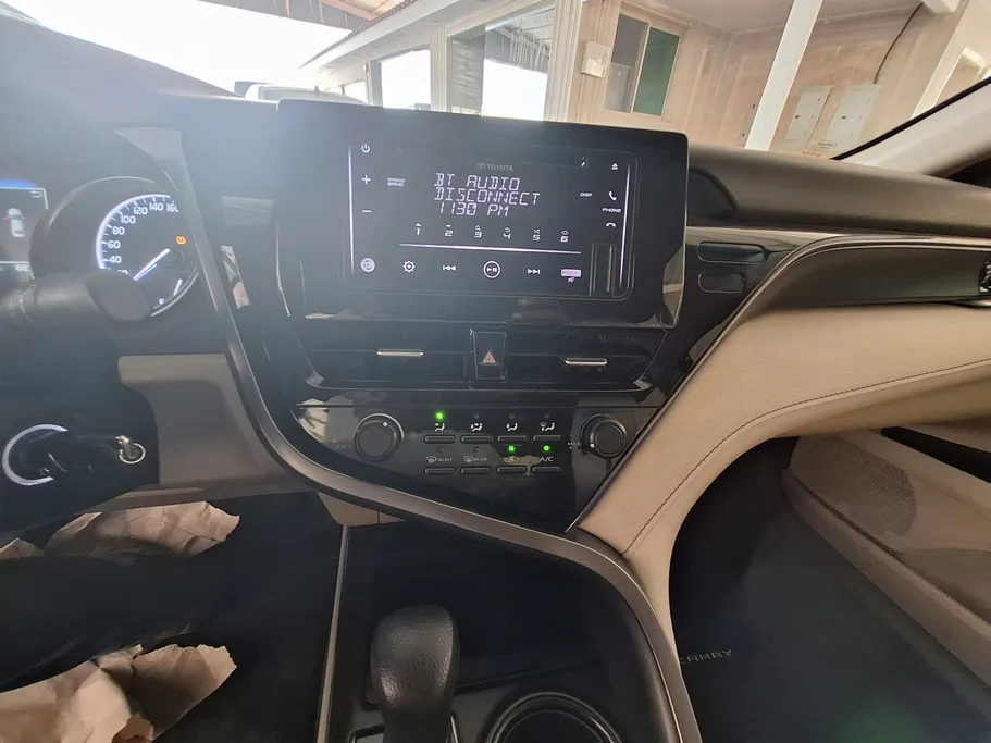 2022 Toyota Camry  LE 