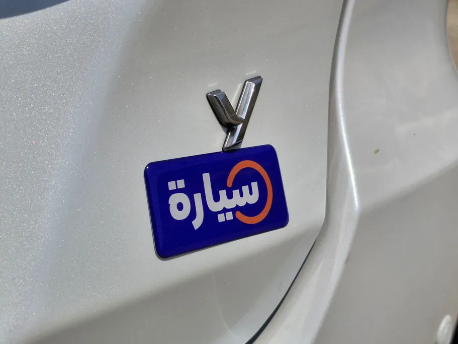 تويوتا يارس Y 2024 