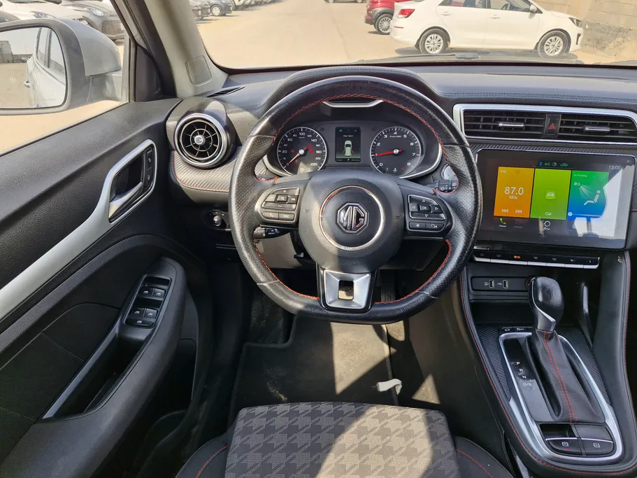 ام جي ZS STD 2022 