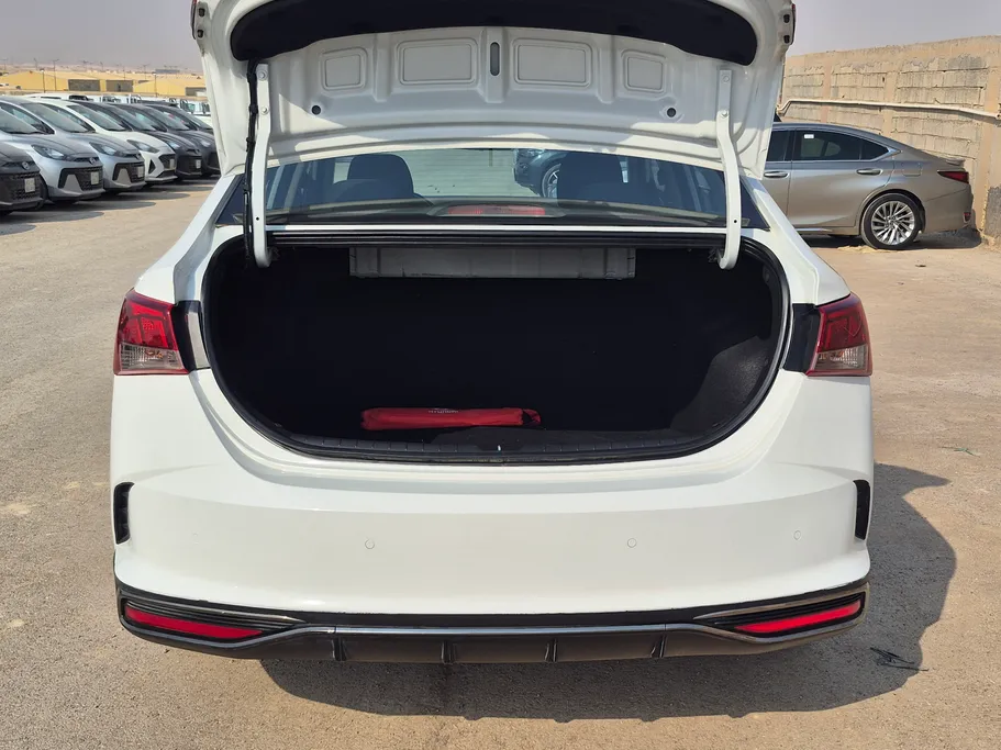 2023 Hyundai Accent Smart 
