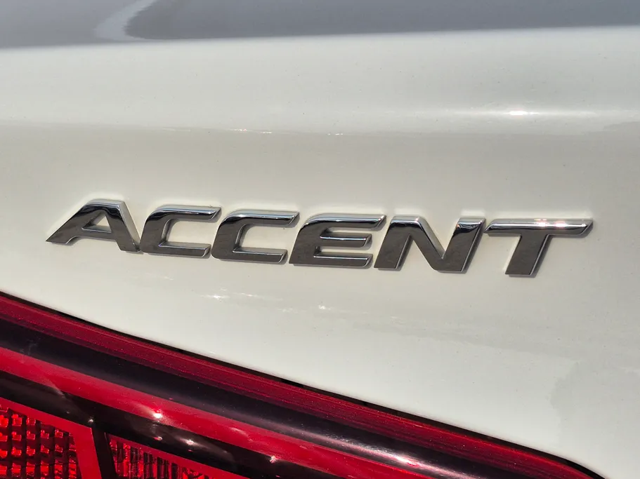 2023 Hyundai Accent Smart 