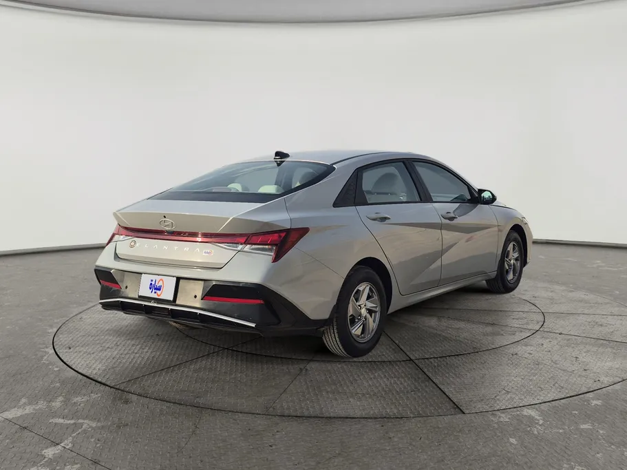 2024 هيونداي Elantra فلييت 